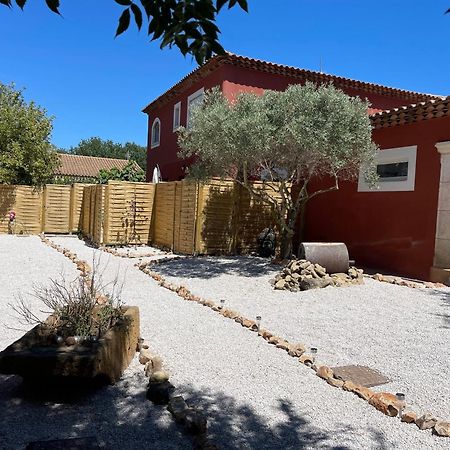 Aparthotel La Casa Bella à Gignac-la-Nerthe Extérieur photo