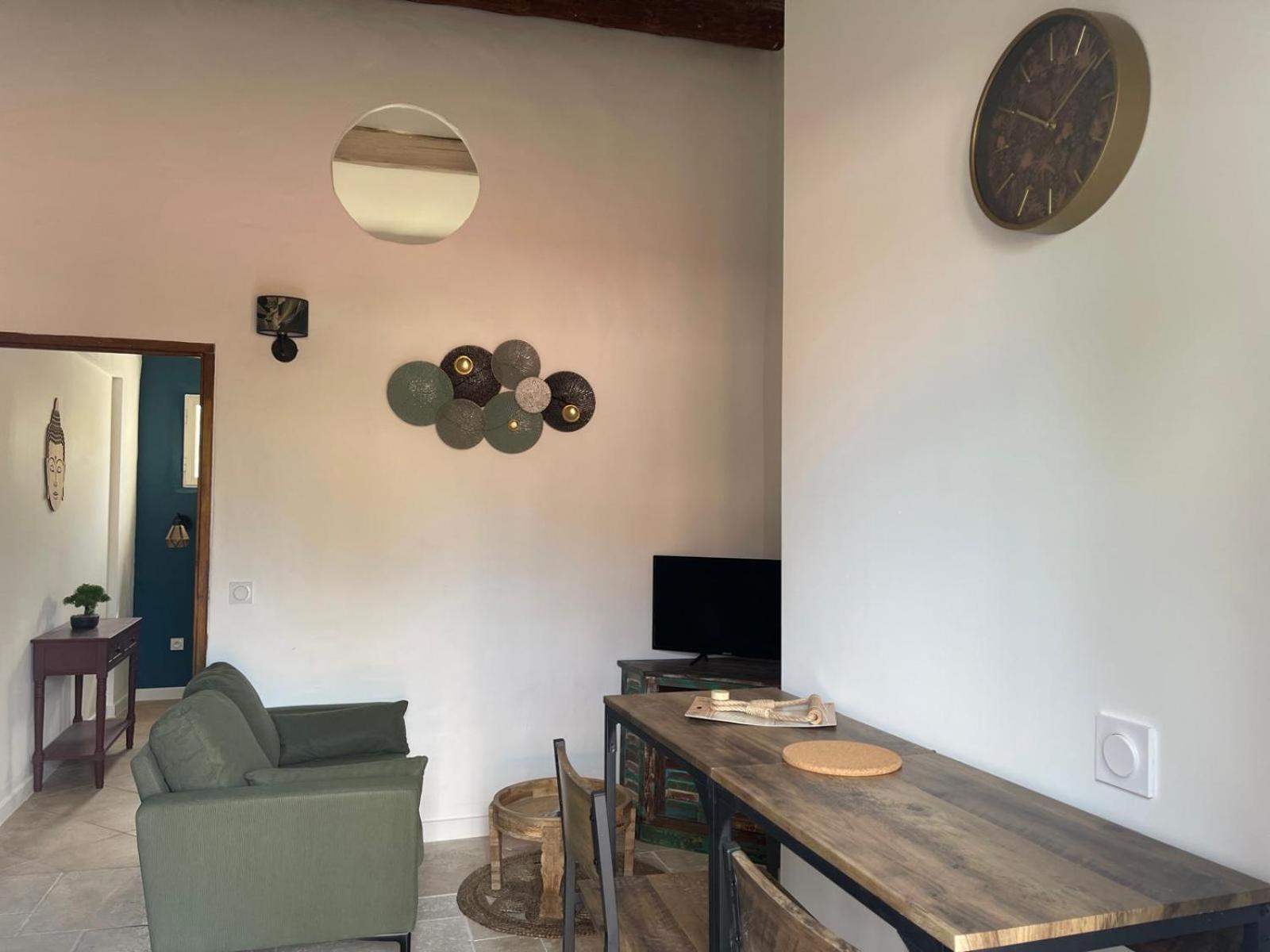 Aparthotel La Casa Bella à Gignac-la-Nerthe Extérieur photo