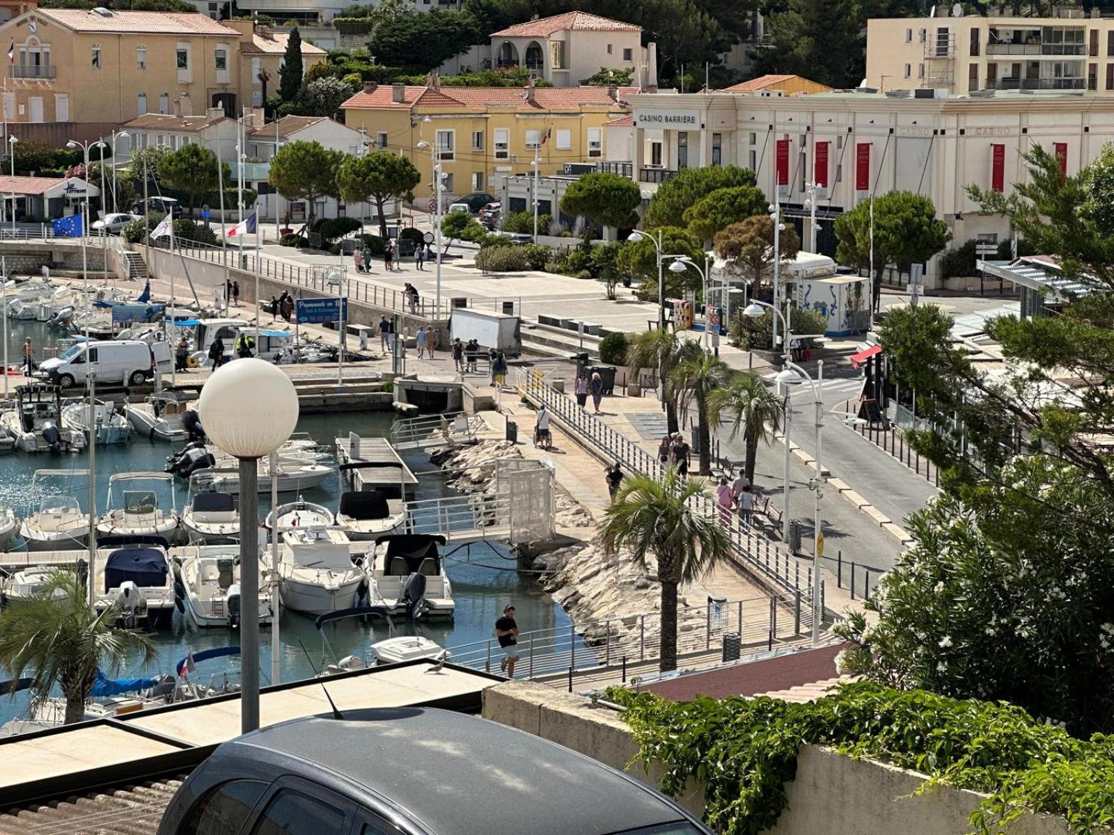 Aparthotel La Casa Bella à Gignac-la-Nerthe Extérieur photo