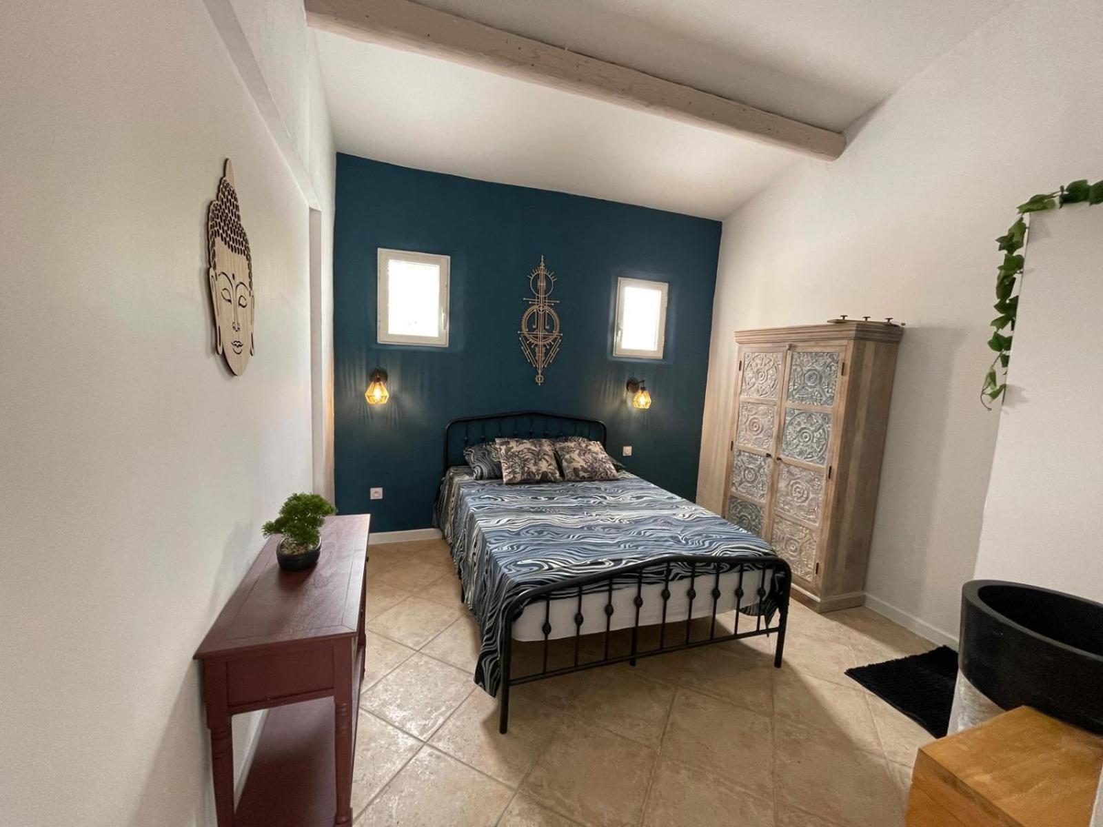 Aparthotel La Casa Bella à Gignac-la-Nerthe Extérieur photo