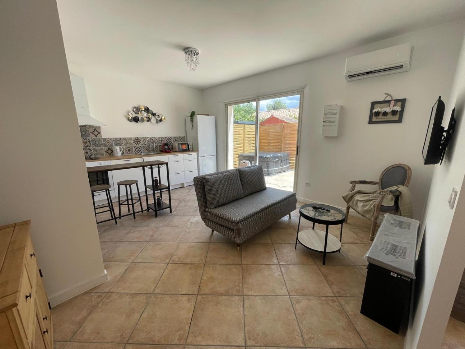Aparthotel La Casa Bella à Gignac-la-Nerthe Extérieur photo